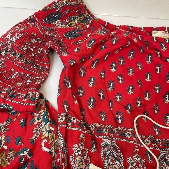 Band of Gypsies| Small | Stretch| Soft| Bell Sleeves - Picture 8 of 17